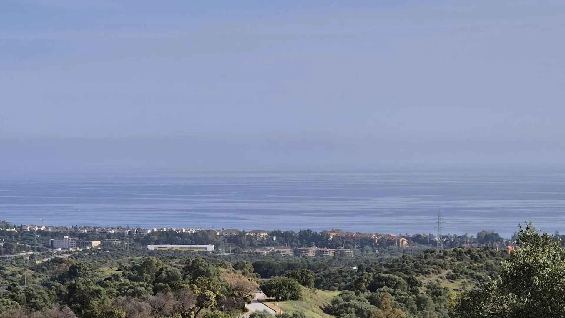Apartamento En Los Monteros 마르베야 아파트